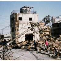 1995年1月17日阪神淡路大震災後の神戸市の記録